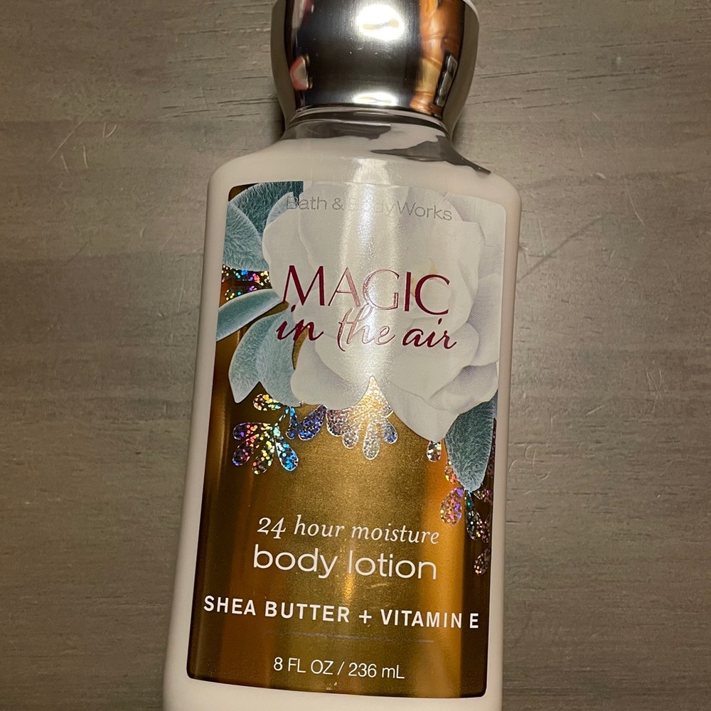 COPY - Magic In The Air Bath & Body Works Lotion
